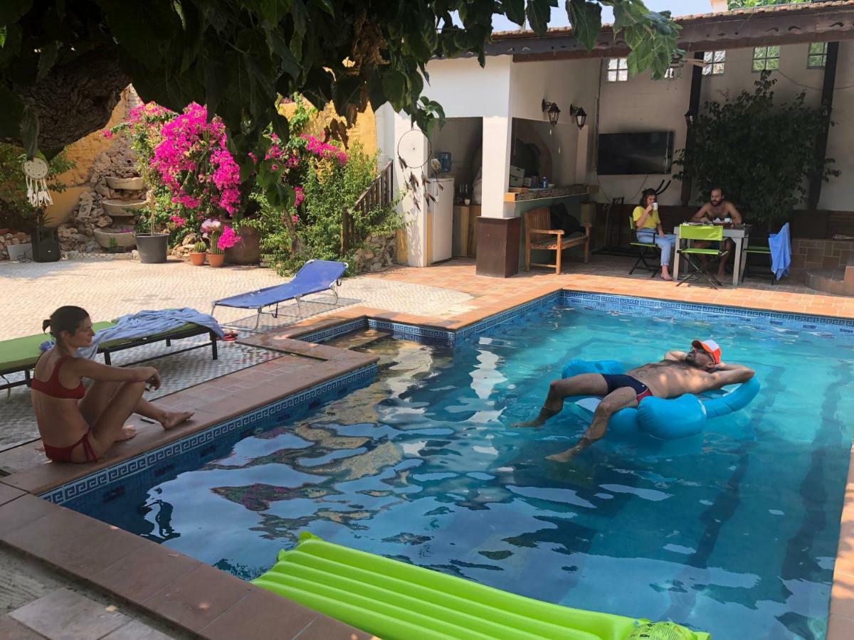 Villa Thermopilon Larnaca Exteriör bild